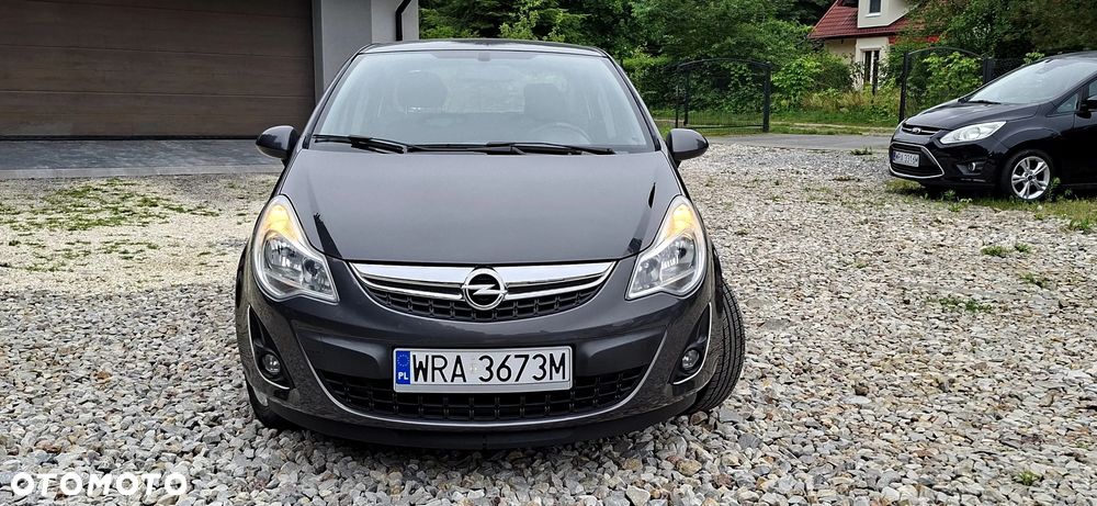 Opel Corsa 1.4 16V Innovation - 12