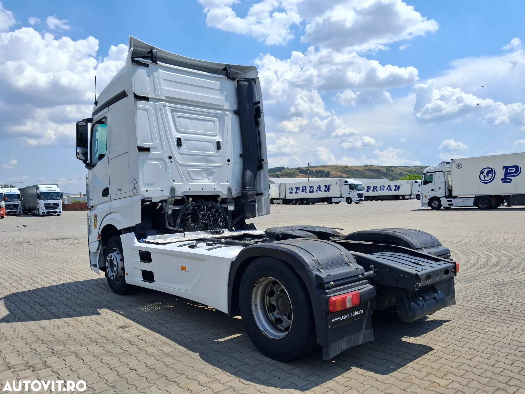 Mercedes-Benz Actros - 5