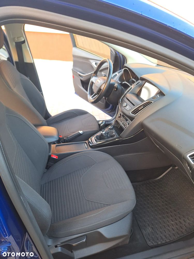 Ford Focus 1.5 TDCi DPF Start-Stopp-System Titanium - 14