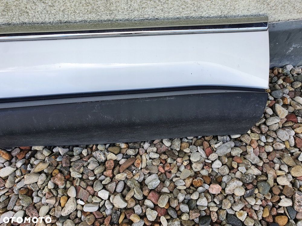 Listwa drzwi prawy przód Ford Edge II - 4