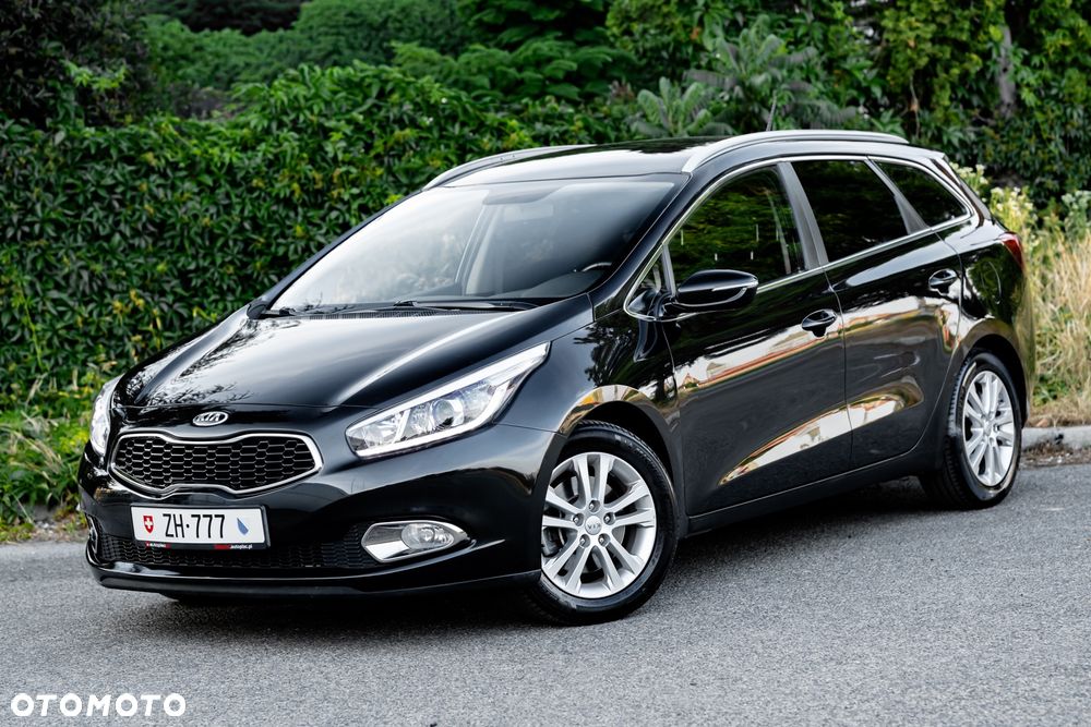 Kia Ceed 1.6 GDI DCT Platinum Edition - 4