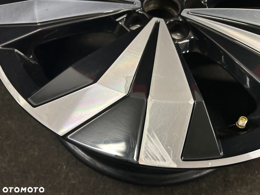 Alufelga VW T-Cross 17 cali 5x100 1szt. 2GM601025E - 3