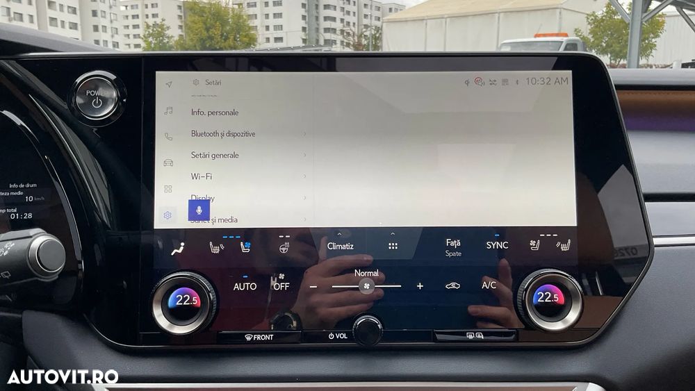 Lexus Seria RX 450h+ E-Four PHEV Executive - 25