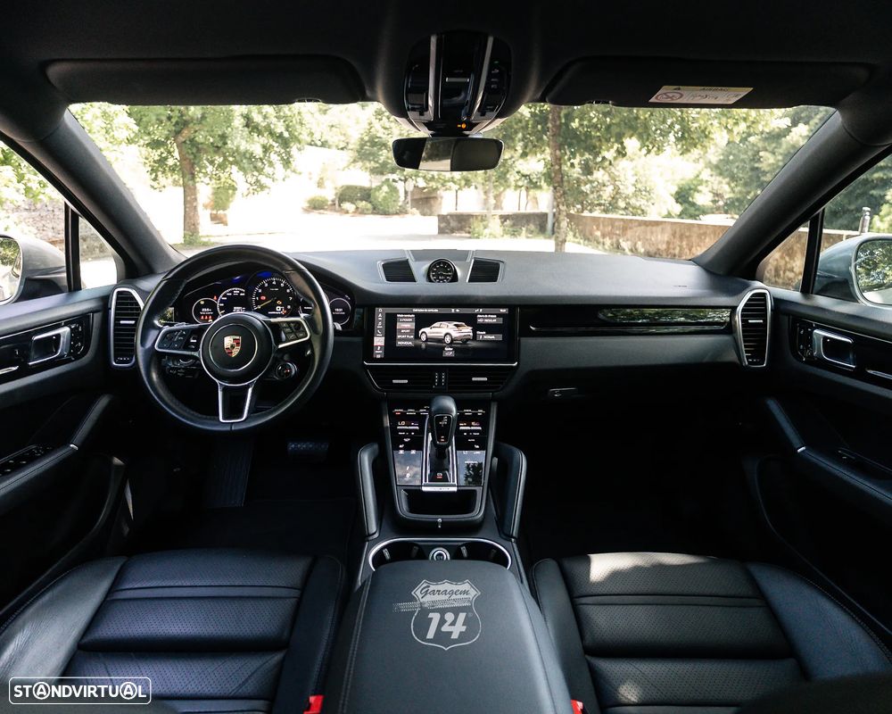 Porsche Cayenne Coupé E-Hybrid - 9