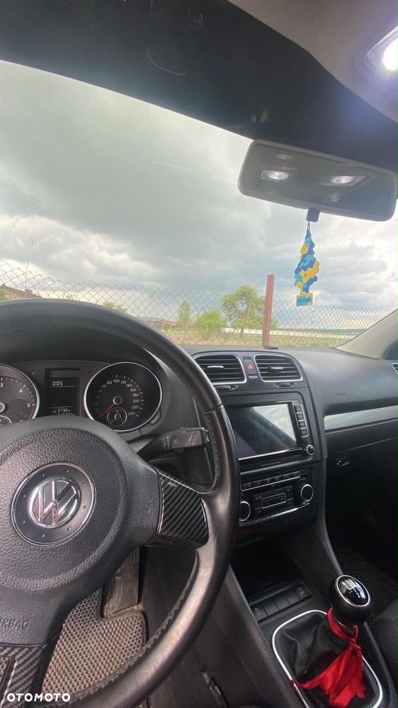 Volkswagen Golf 1.6 TDI Comfortline - 9