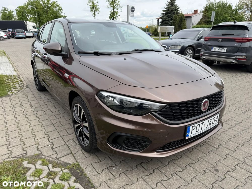 Fiat Tipo 1.4 T-Jet 16v Pop - 3