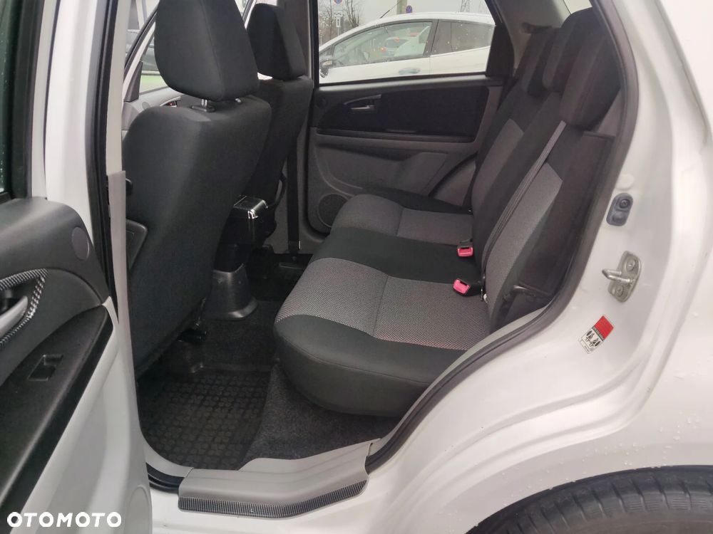 Suzuki SX4 1.6 VVT 4x2 Comfort WRC - 17