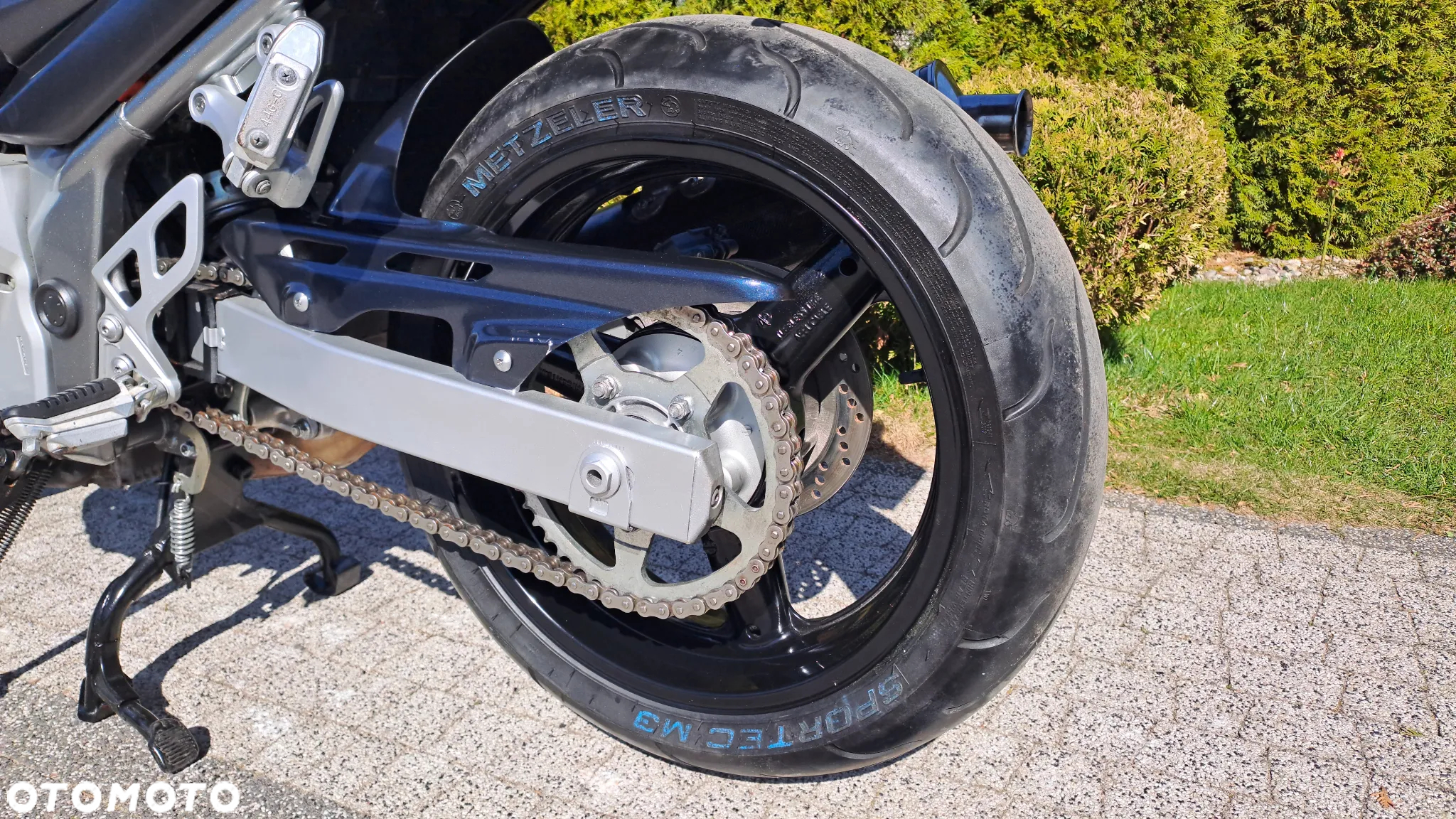 Suzuki Bandit - 25