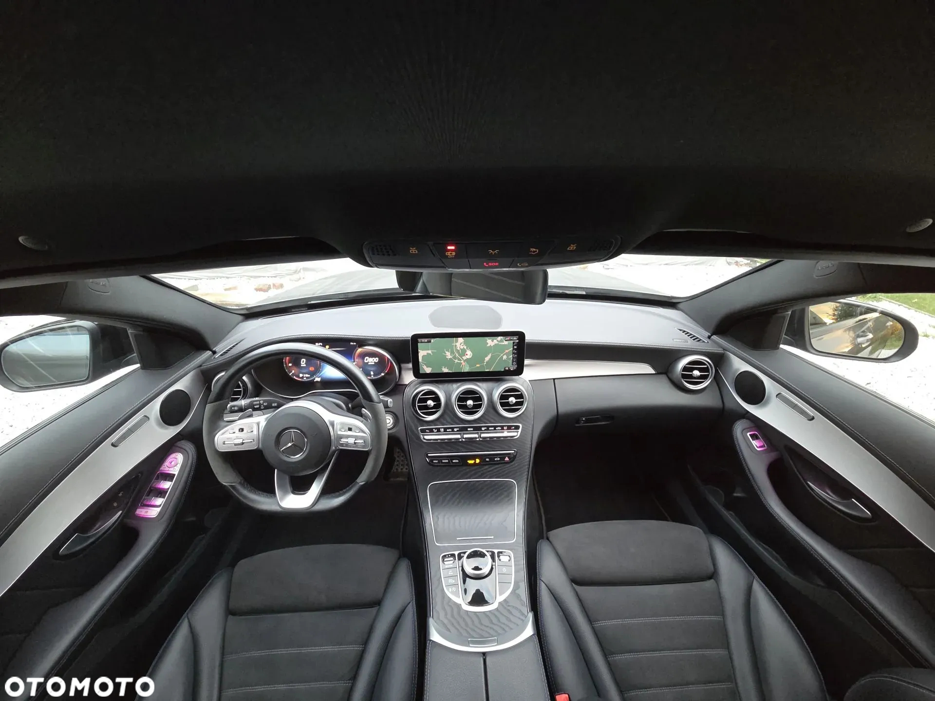 Mercedes-Benz Klasa C 220 d T 9G-TRONIC AMG Line - 8