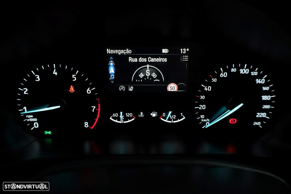 Ford Focus 1.0 EcoBoost MHEV ST-Line - 47