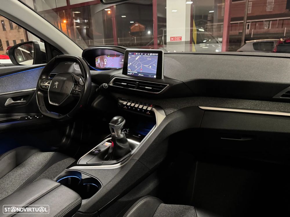 Peugeot 3008 PureTech 130 Stop & Start Allure - 25