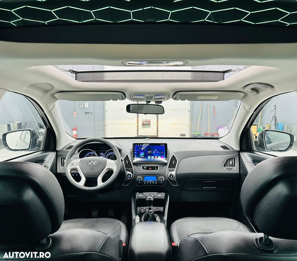 Hyundai ix35 1.7 CRDI 2WD blue Finale Silver - 7