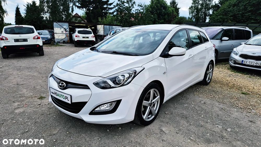 Hyundai i30 1.4 Intro Edition - 26