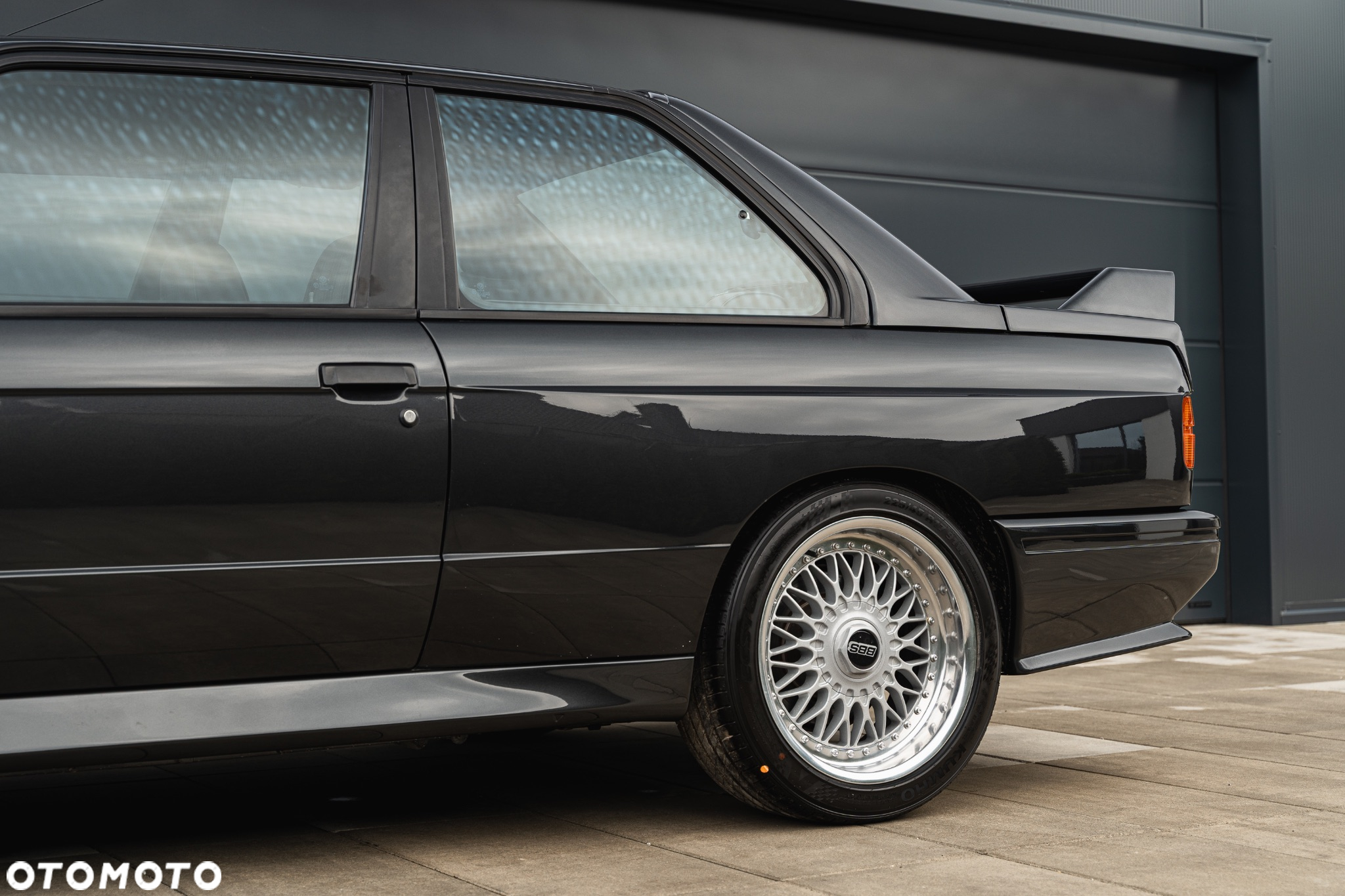 BMW M3 Standard - 4