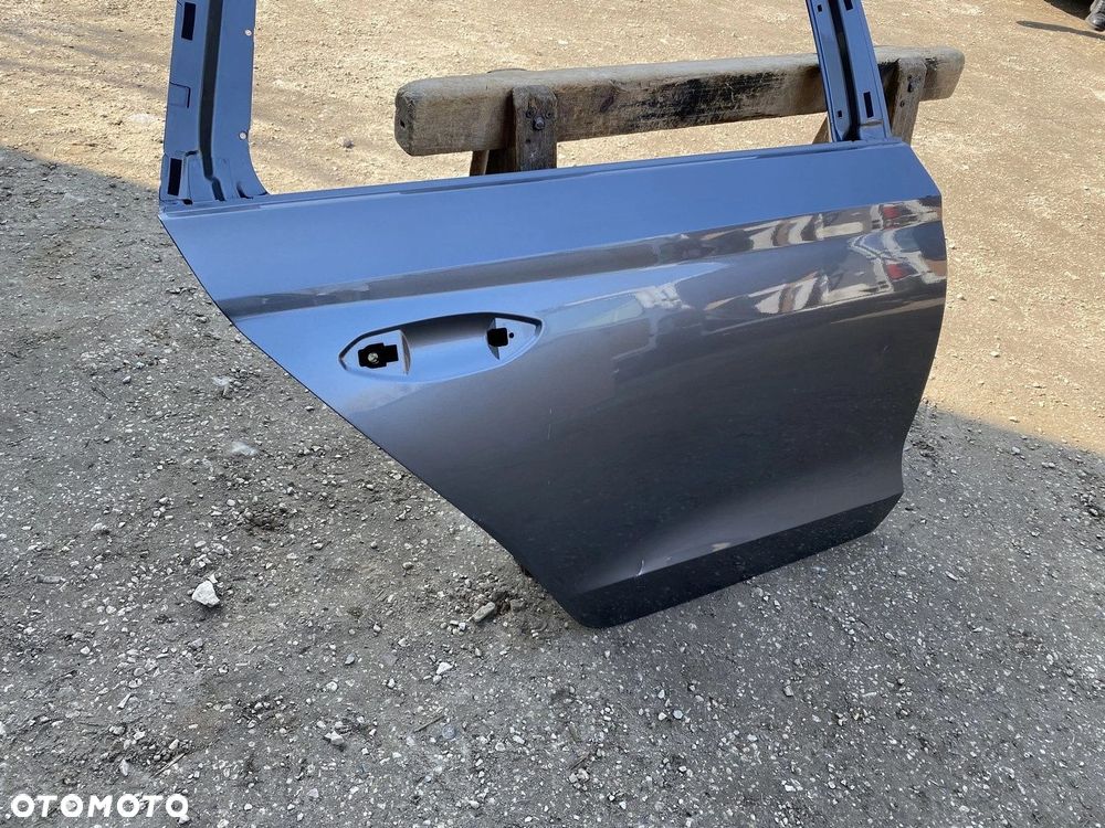 DRZWI TYŁ TYLNE PRAWE SKODA OCTAVIA IV KOMBI 5E7833312 - 3