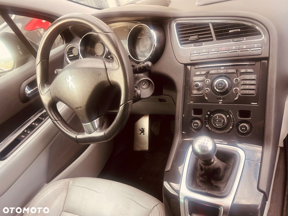 Peugeot 5008 HDI 150 Allure - 11