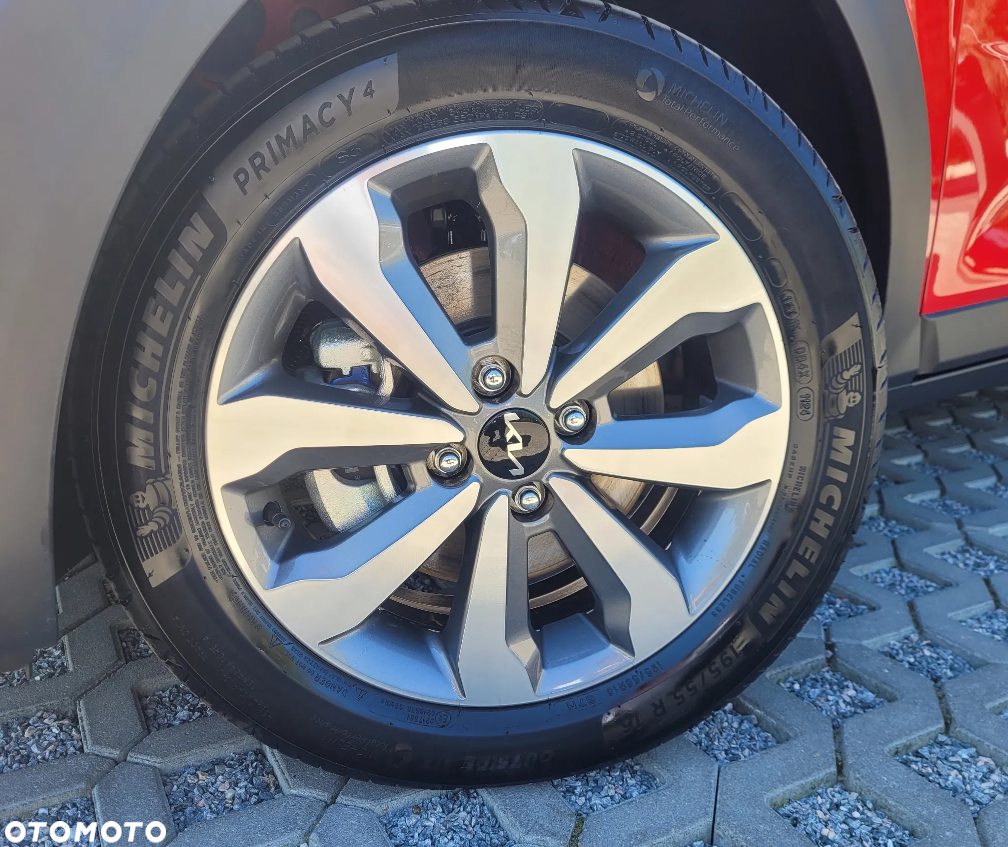 Kia Stonic 1.2 M - 4