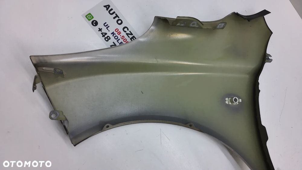Nissan Micra K12 Błotnik Prawy  Przód C30 - 7
