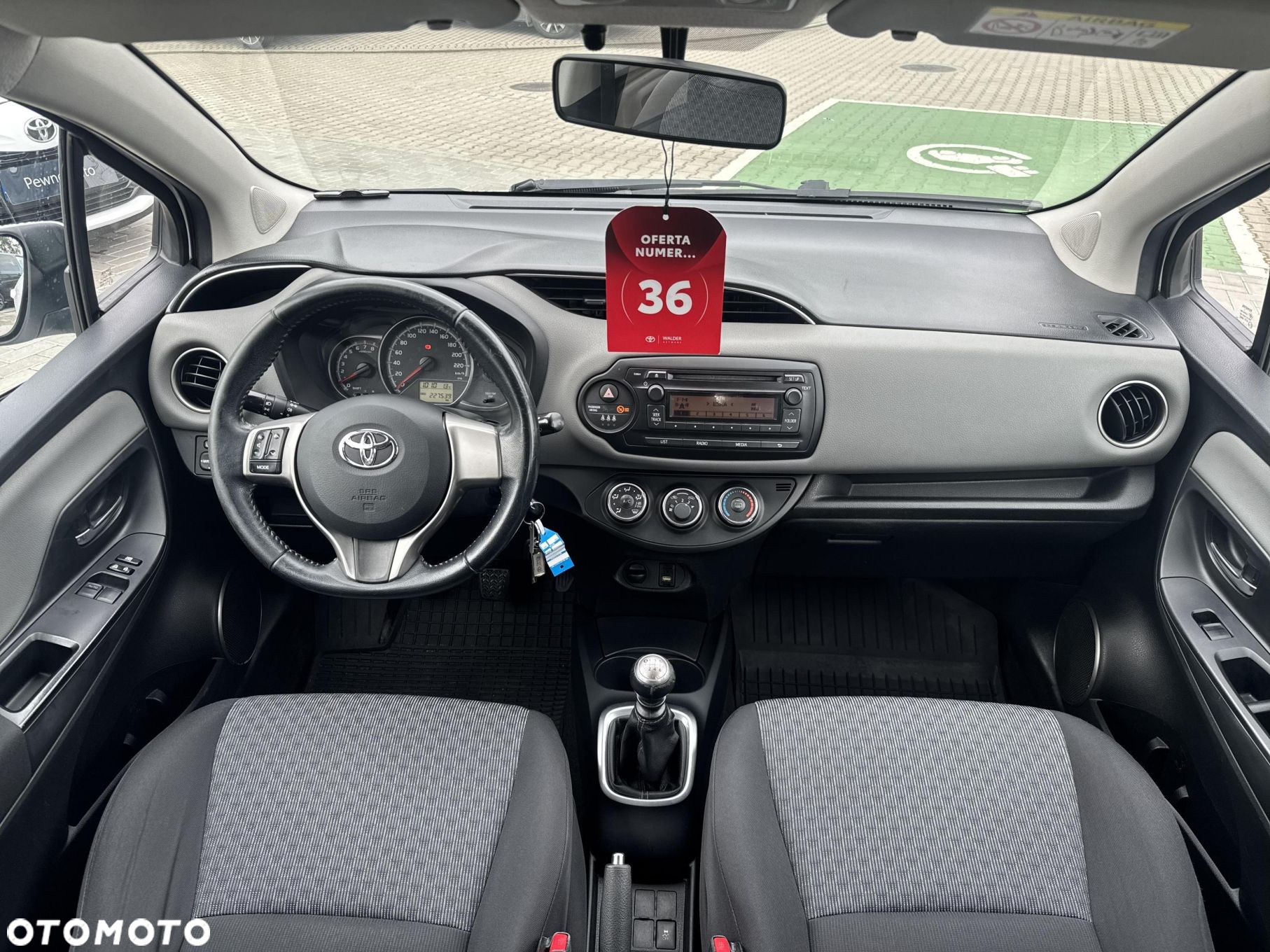 Toyota Yaris 1.33 Active - 10