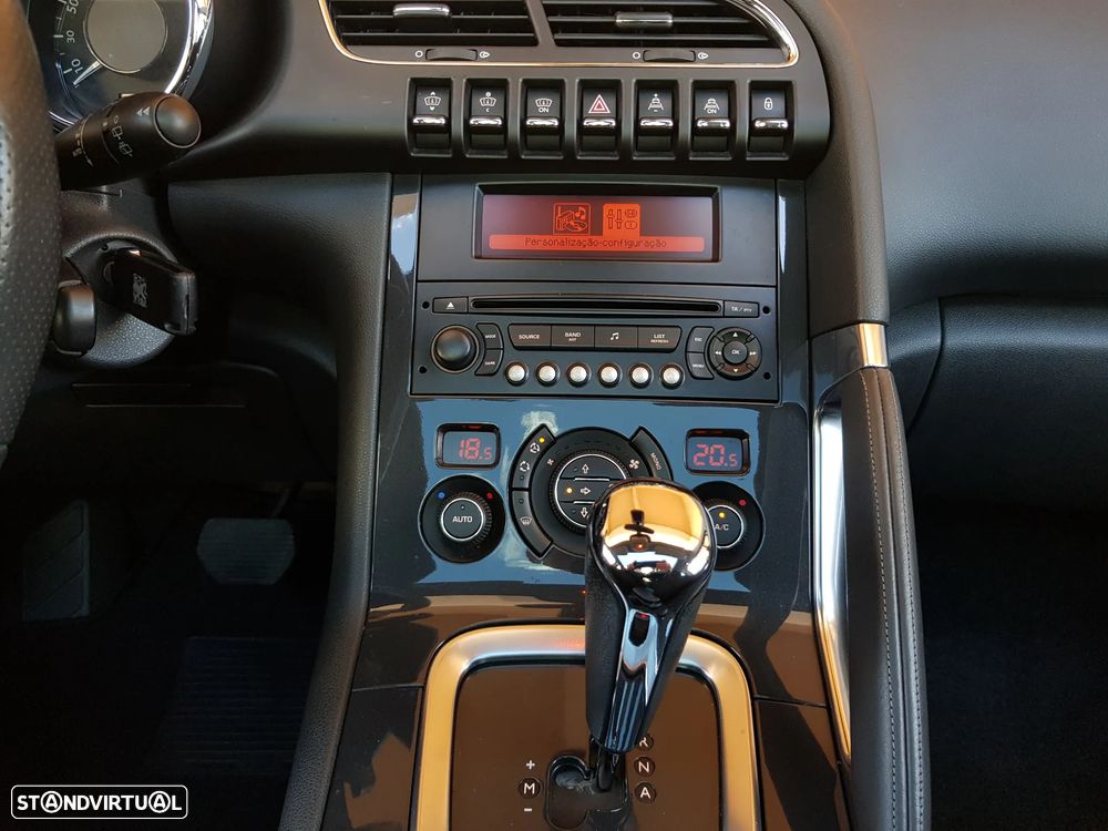 Peugeot 3008 1.6 HDi Sport CMP6 - 19