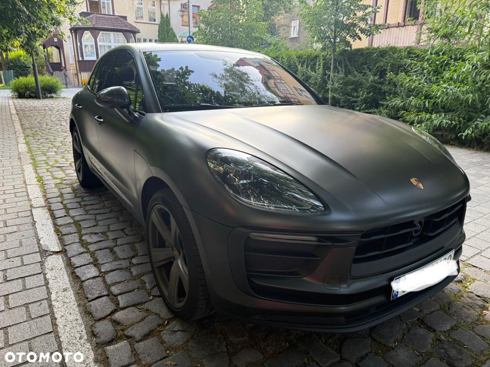 Porsche Macan T - 1