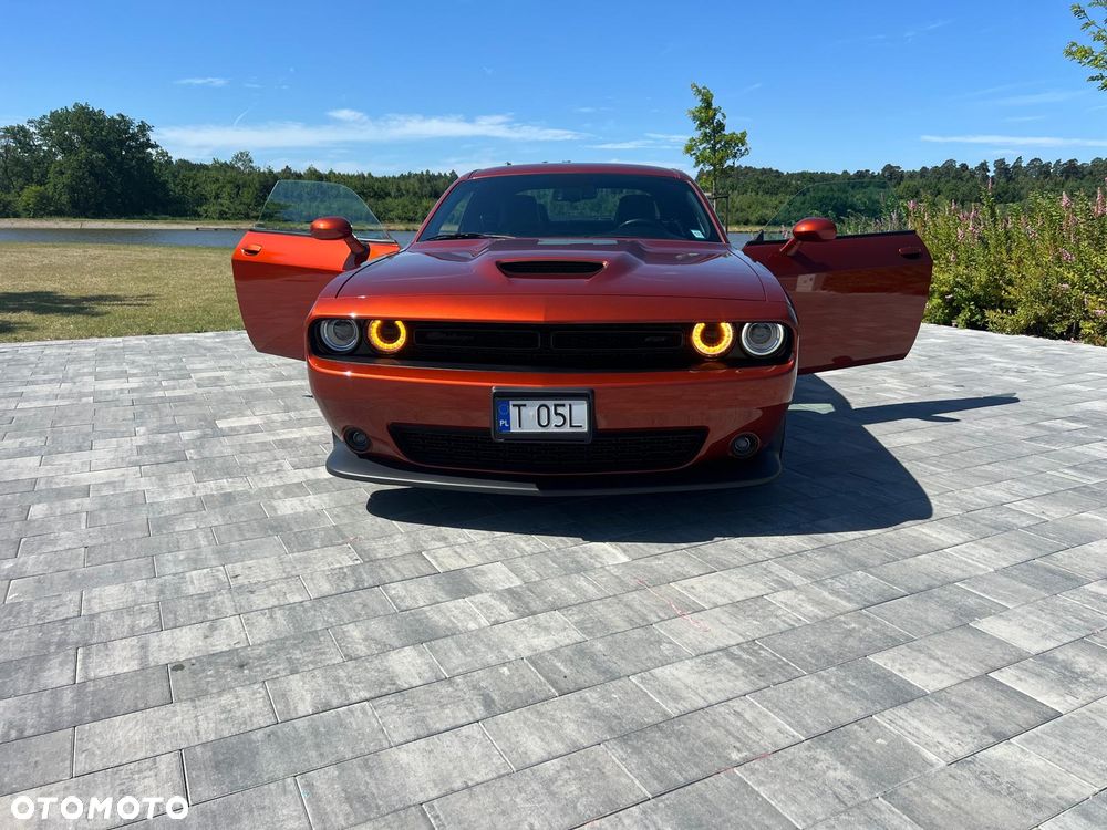 Dodge Challenger 3.6 SXT Plus - 29