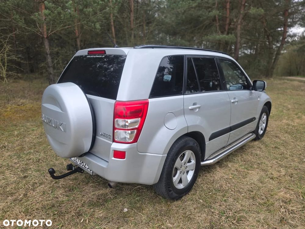 Suzuki Grand Vitara 1.9 DDiS - 3