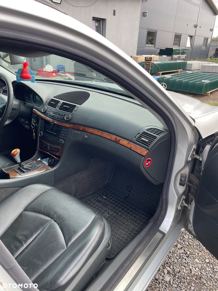 Mercedes-Benz Klasa E 200 Kompressor T Elegance - 20