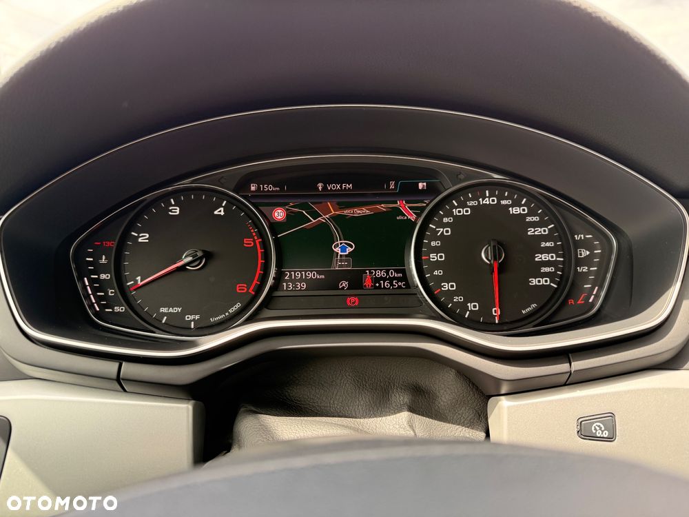 Audi A4 Avant 2.0 TDI - 8