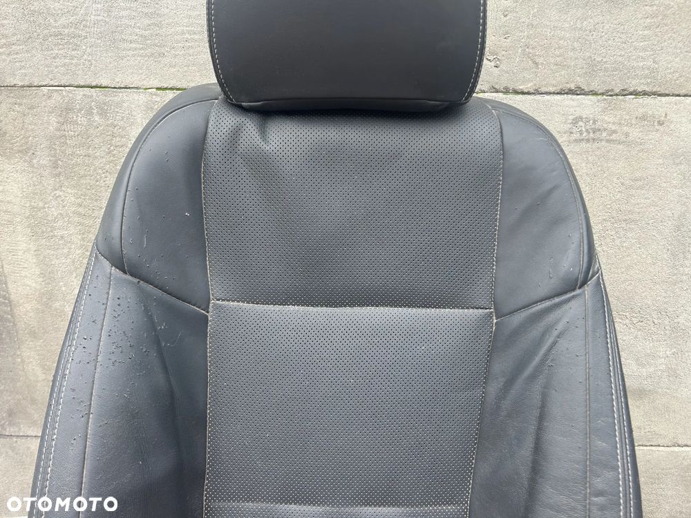 LEXUS GS IV 2012- FOTEL PRAWY PRZÓD PRZEDNI PASAŻER PASAŻERA ZAGŁÓWEK OPARCIE - 5