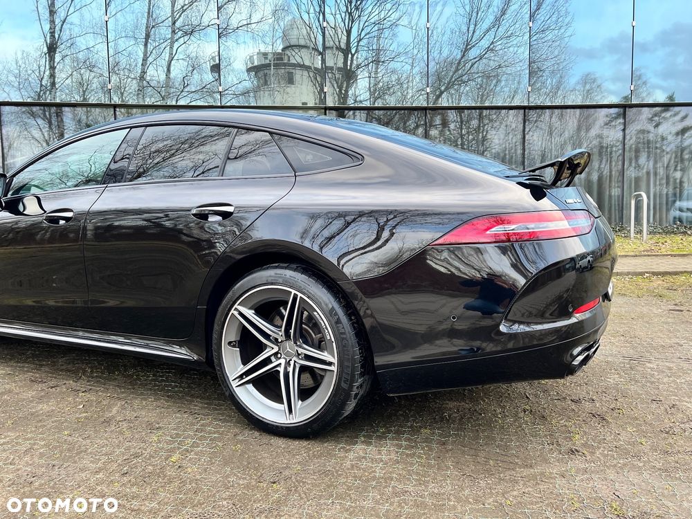 Mercedes-Benz AMG GT 53 4-Matic+ - 11