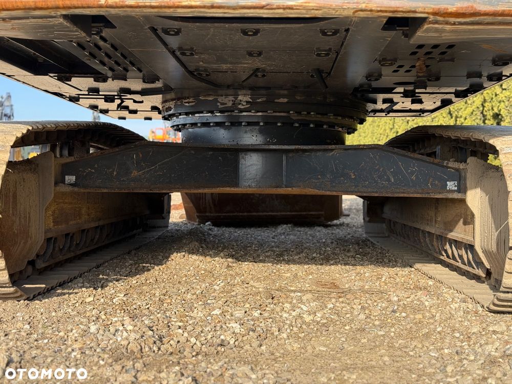 Volvo EC 250 EL - 13