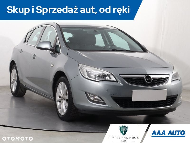 Opel Astra - 2