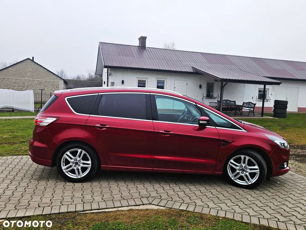 Ford S-Max ver-2-0-tdci-bi--turbo-titanium-powershift - 17