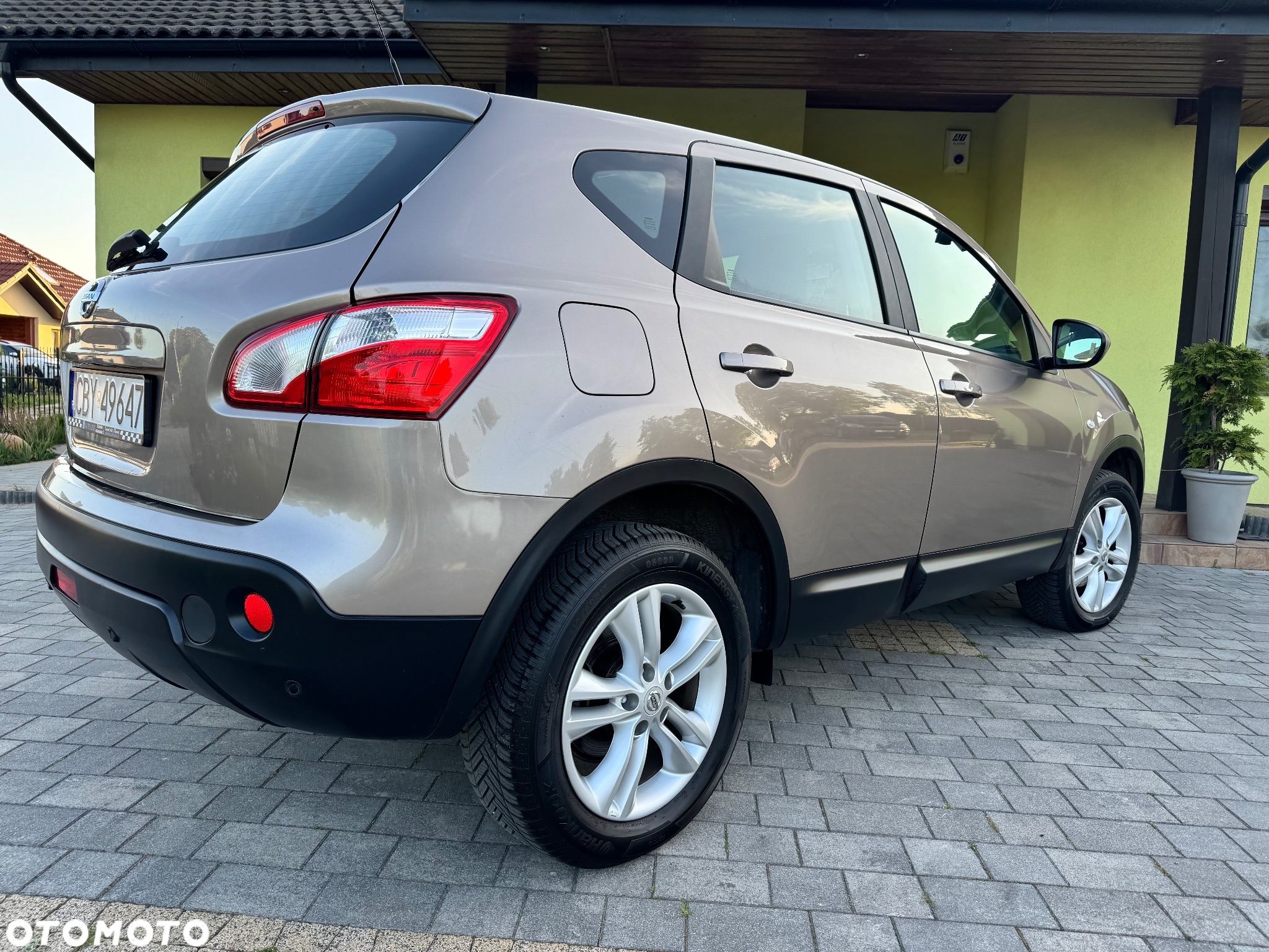 Nissan Qashqai 2.0 4x4 visia - 4