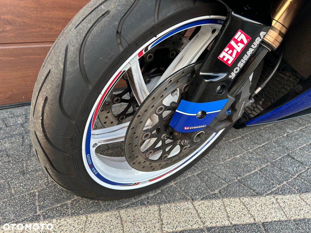 Suzuki GSX-R - 20