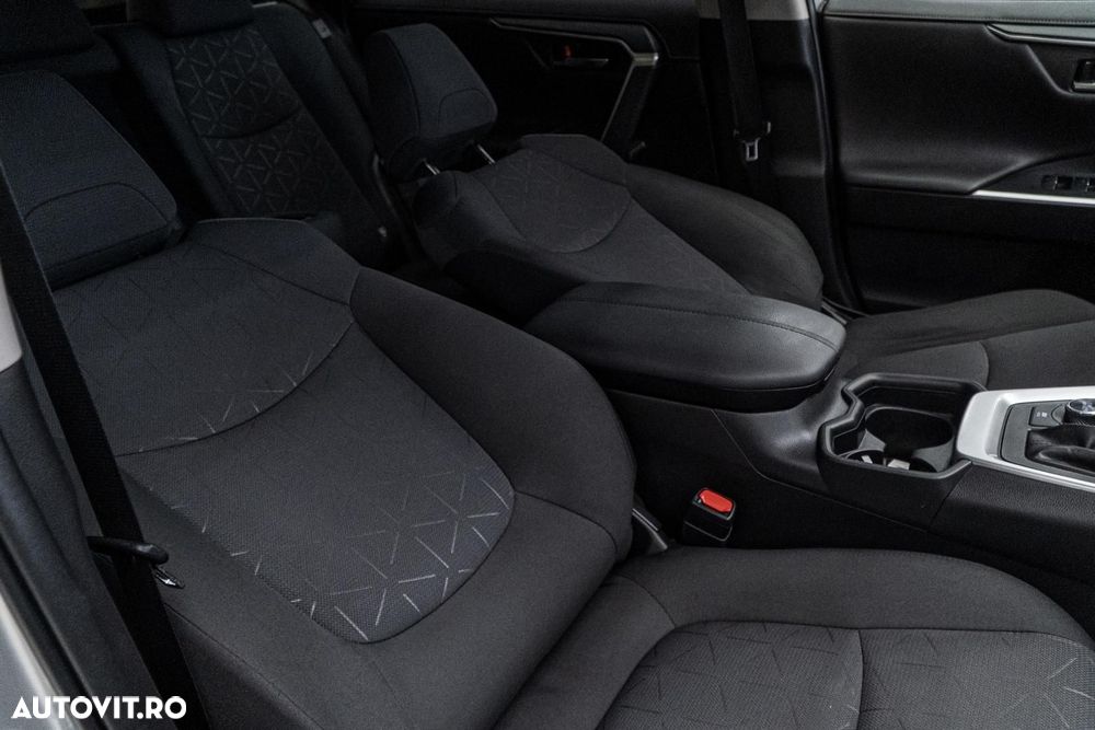 Toyota RAV4 2.5 VVT-iE 4x4 Luxury - 31