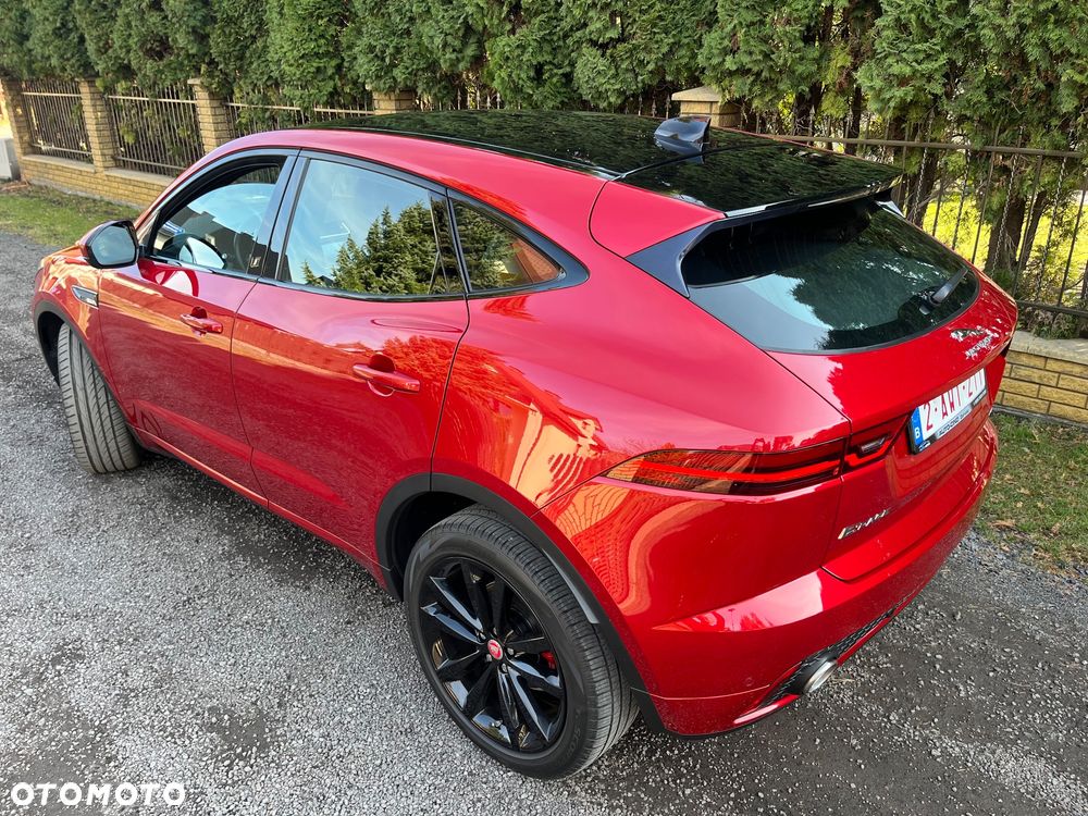 Jaguar E-Pace 2.0 i4D AWD R-Dynamic - 11