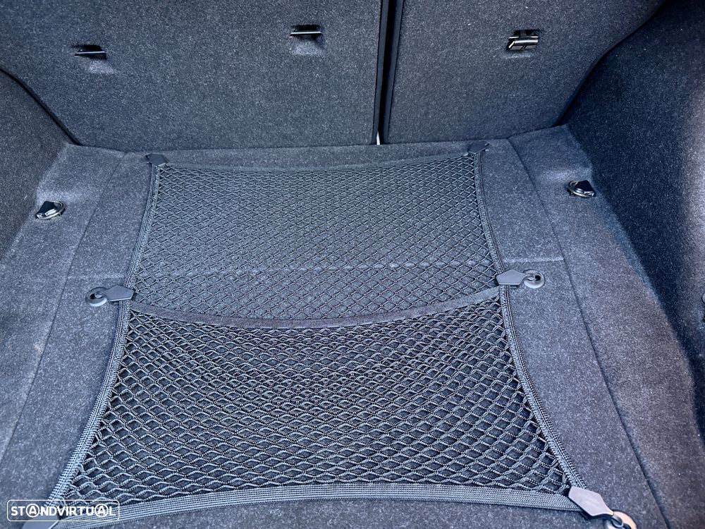 BMW 116 d Pack M - 33