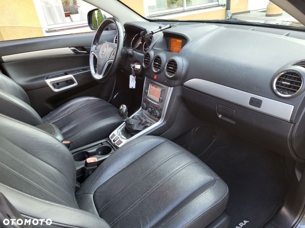 Opel Antara - 10