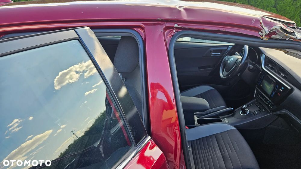 Toyota Auris Hybrid 135 Prestige - 14