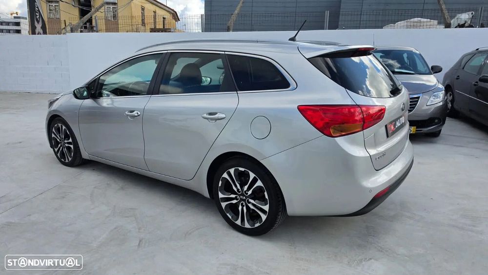 Kia Ceed SW 1.6 CRDi Prime - 4