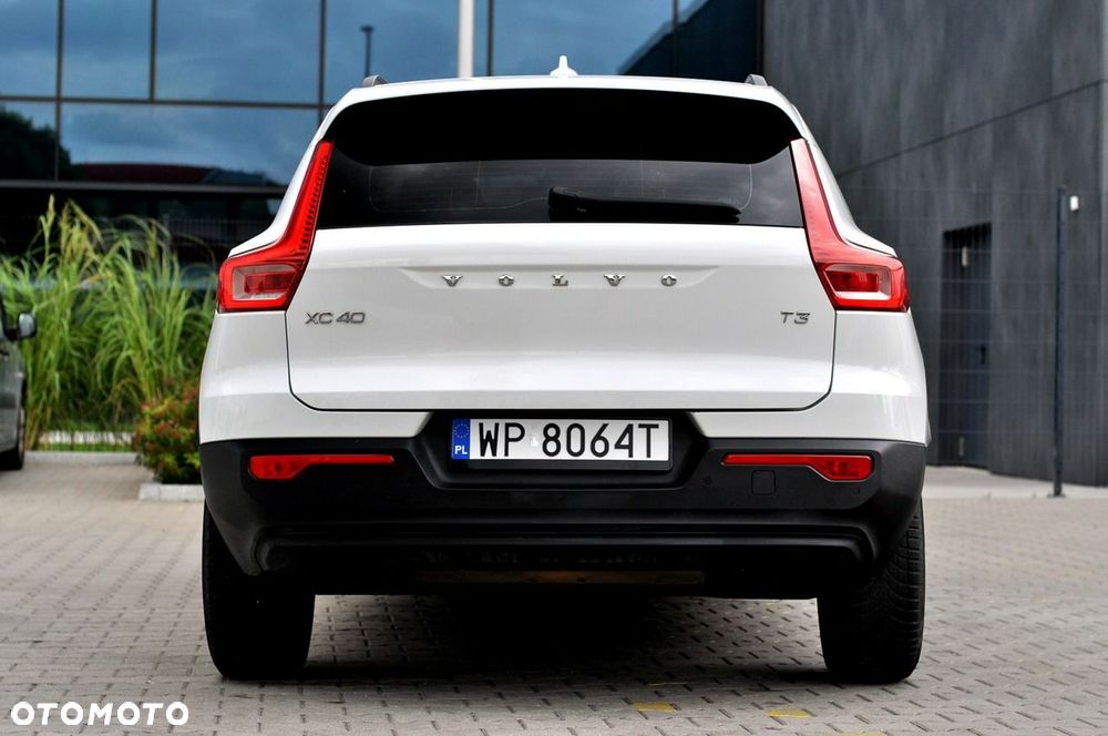 Volvo XC 40 T3 Geartronic Momentum - 10
