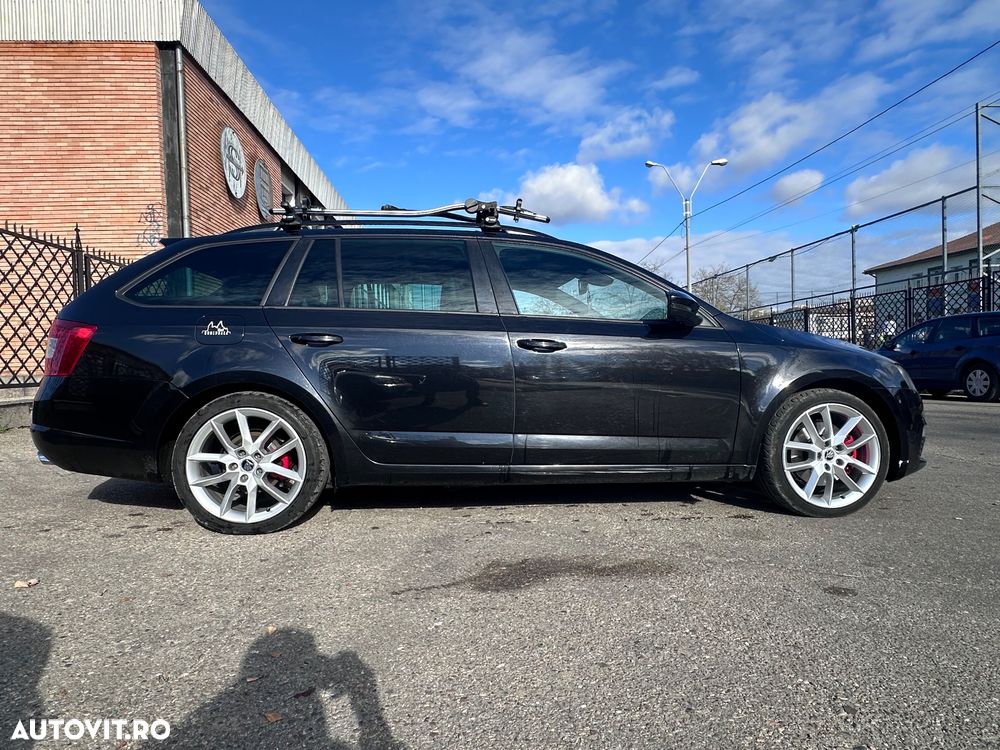 Skoda Octavia 2.0 TDI (Green tec) 4x4 DSG RS - 12