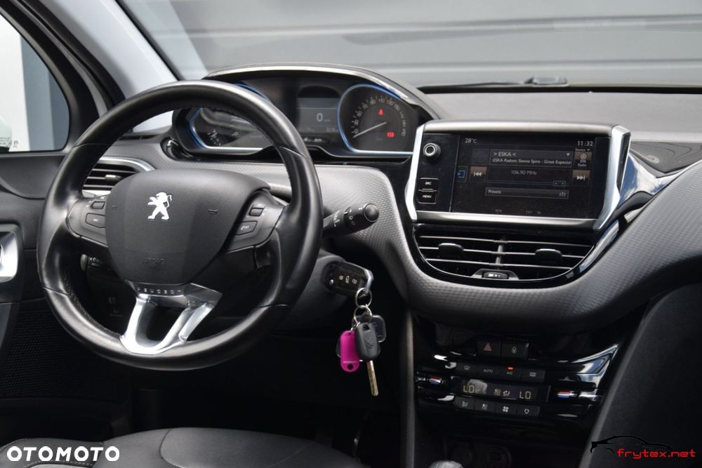 Peugeot 2008 - 25
