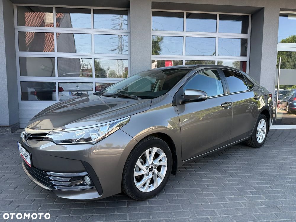 Toyota Corolla 1.6 Comfort - 3
