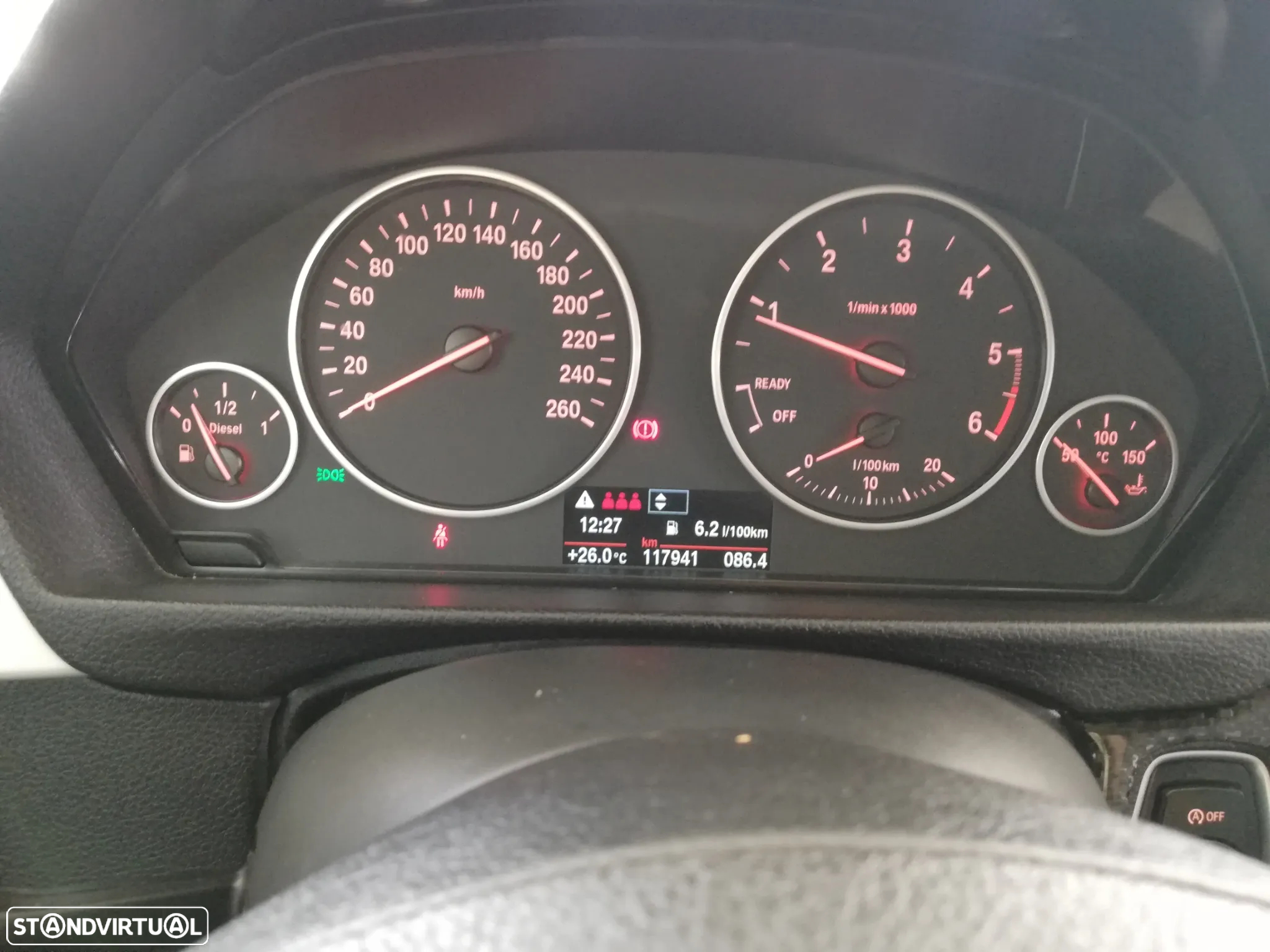 BMW 318 d Touring - 13