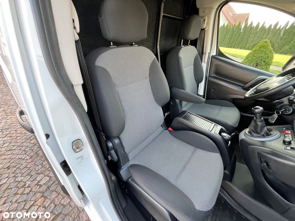 Citroën BERLINGO - 27