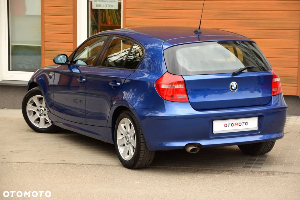 BMW Seria 1 118d DPF - 8