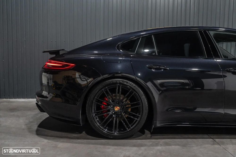 Porsche Panamera S PDK - 42